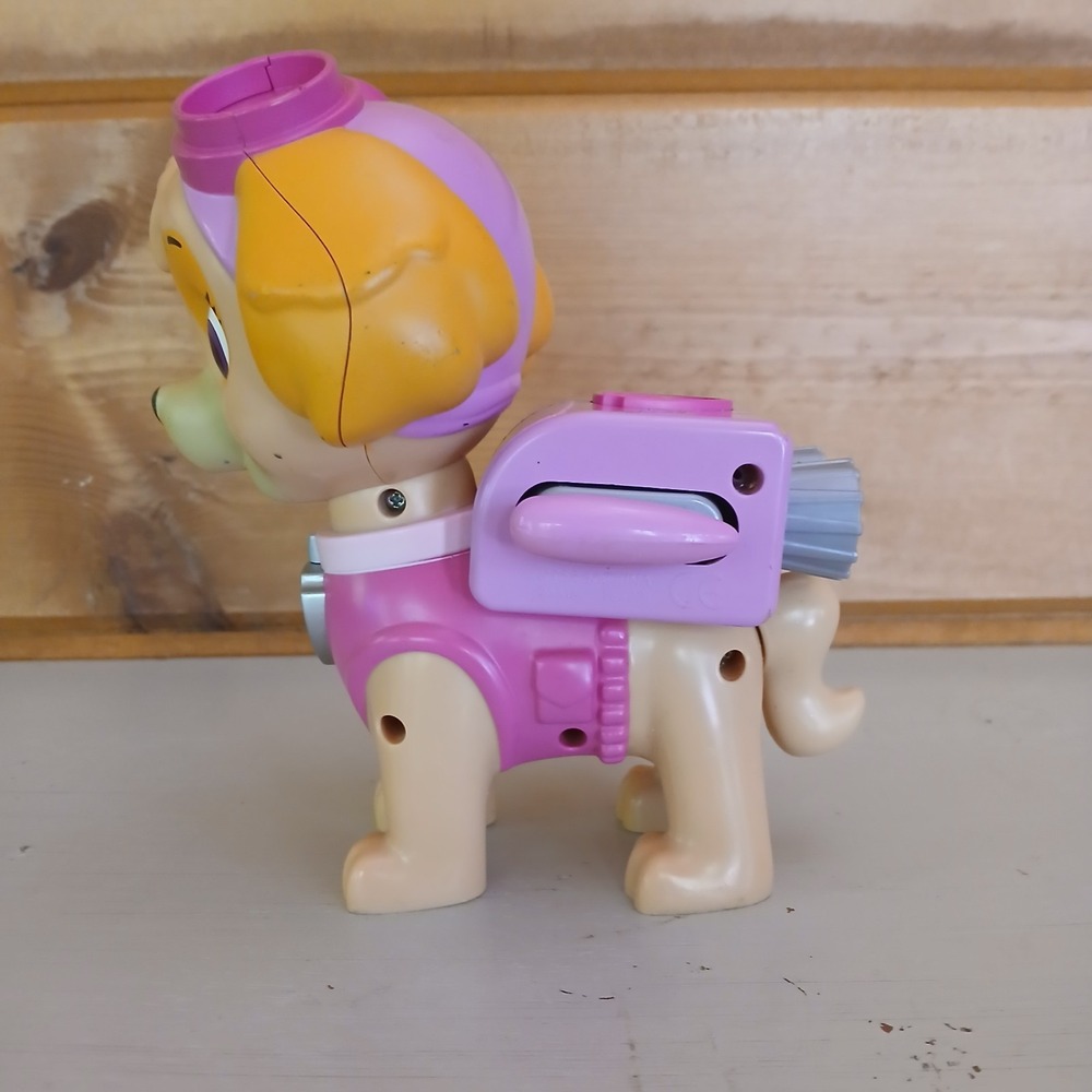 Paw Patrol Skye 6" Action Pack Pup Pop Out Wings Nickelodeon Pink Puppy Dog ZB3 - Picture 4 of 7